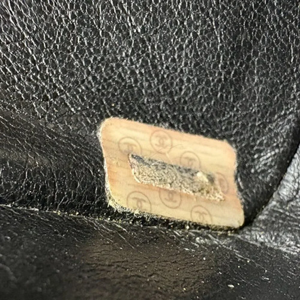 CHANEL 100% authentic